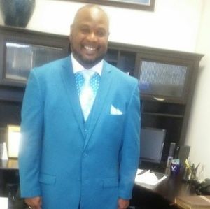 Meet your Posher, Pastor ronald